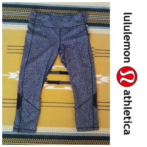 lululemon athletica Pants - lululemon Floral Legging Capri